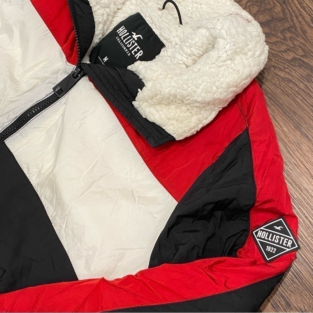 Hollister Jacket Red and Black Windbreaker M